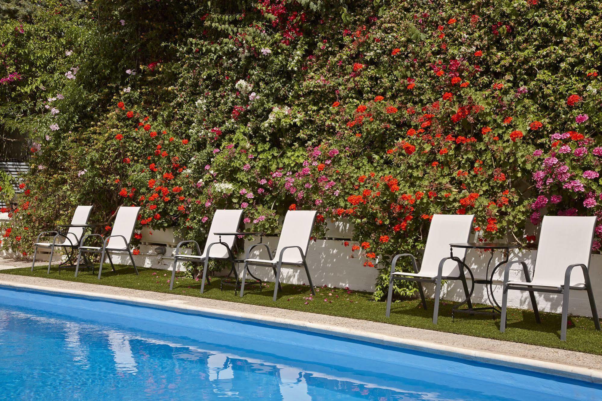 Spetses Retreat Accommodation Exterior photo